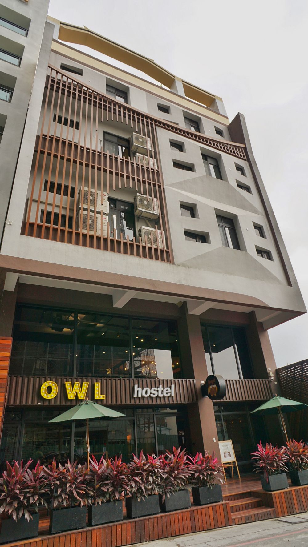 【南投住宿】OWL Hostel 貓頭鷹旅店｜時尚青旅膠囊房，以科技管控住宿，以風格擄獲好感度，以熱情營造回家的溫馨感