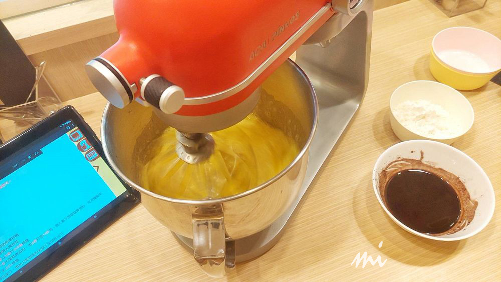 【甜點DIY】自己做烘焙聚樂部｜材料、工具通通幫你準備好，零廚藝也能秒變烘焙高手