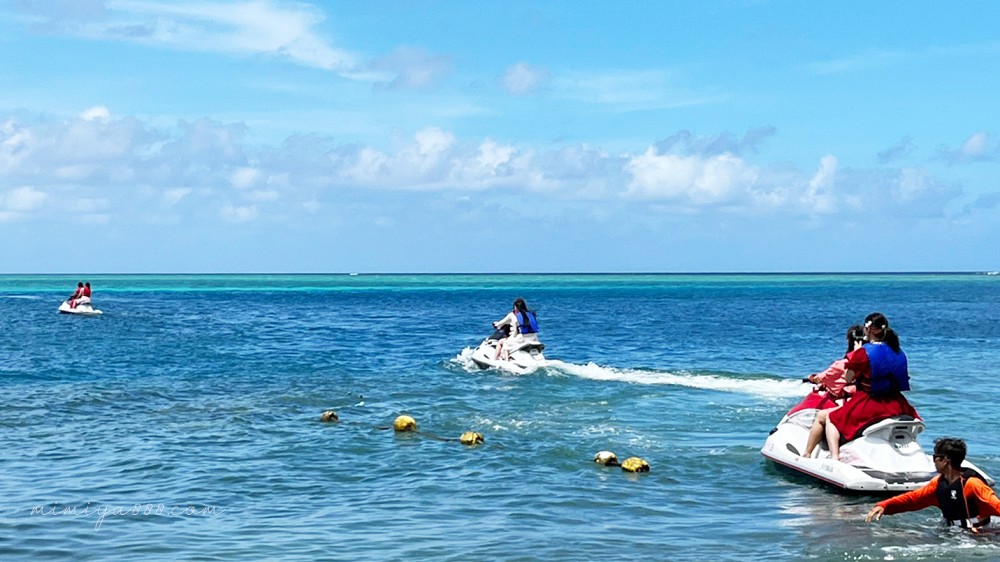 【關島玩樂攻略】「比基尼島」跳島一日遊，海上鞦韆拍美照，大玩乘風破浪水上摩托車、香蕉船，與熱帶魚共遊